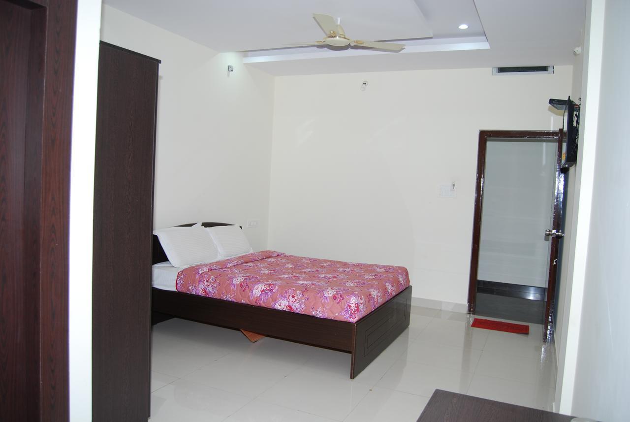 Pratham Residency Ξενοδοχείο Mysore Εξωτερικό φωτογραφία