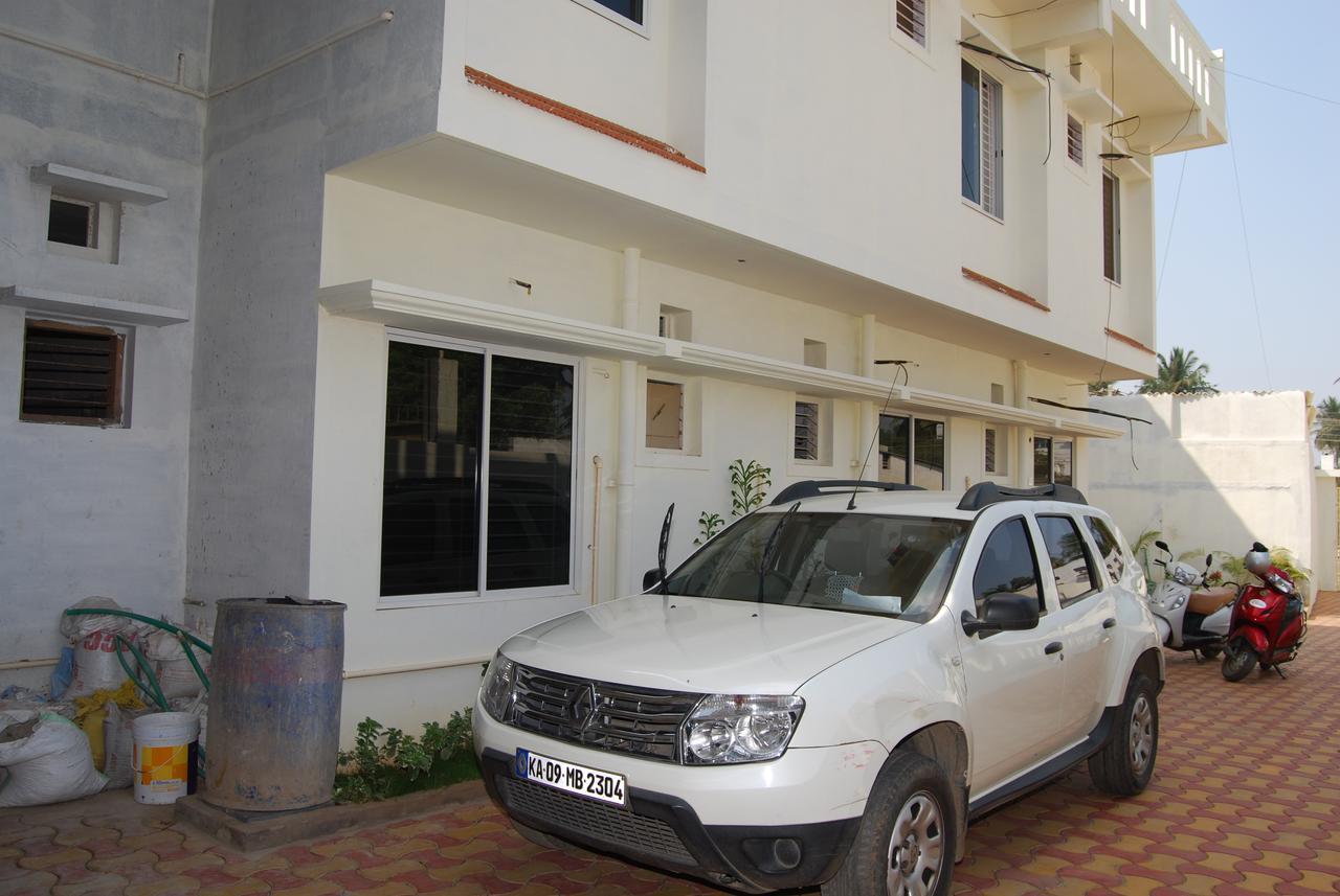 Pratham Residency Ξενοδοχείο Mysore Εξωτερικό φωτογραφία