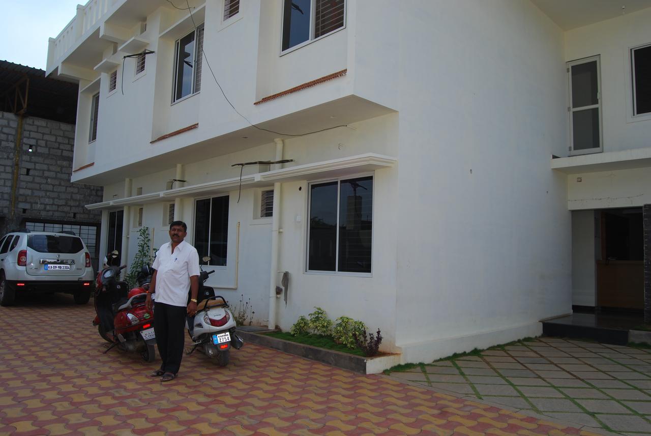 Pratham Residency Ξενοδοχείο Mysore Εξωτερικό φωτογραφία